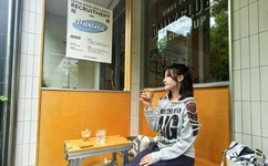 精品卡一卡二卡三国色天香